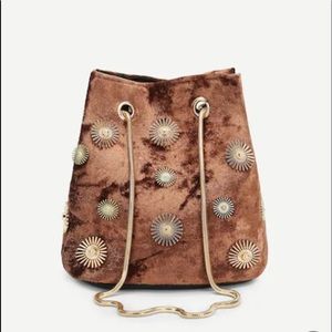 Velvet chain drawstring mini crossbody bag